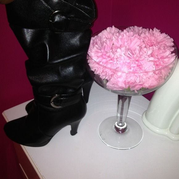 🔴🔴Black boots🔴🔴Reduced