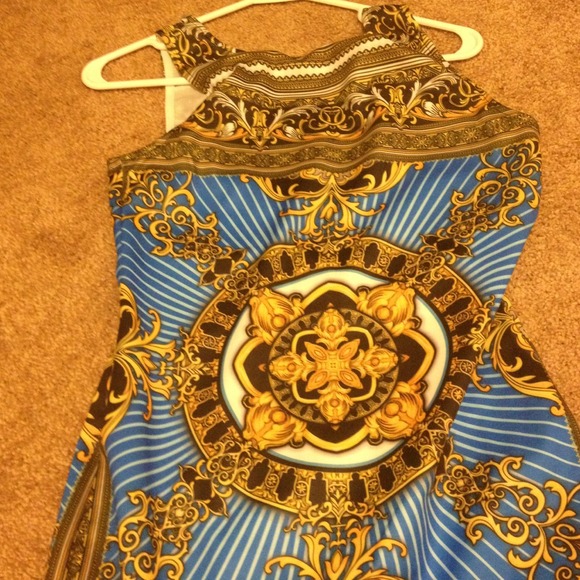 Dress - Picture 3 of 4