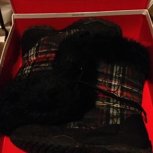 Coach furry boots