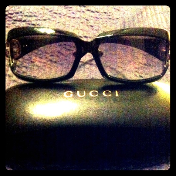 SOLD💥💥💥💥Authentic Gucci Sunglasses