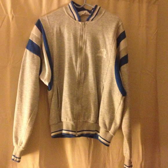 Zip-up sweater men's