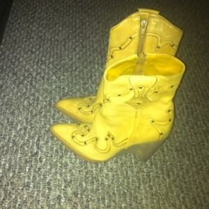Cow boy boots