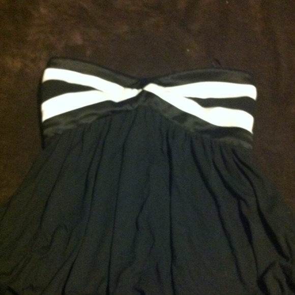 Sold in bundle for @ banspagsBallon bottom top