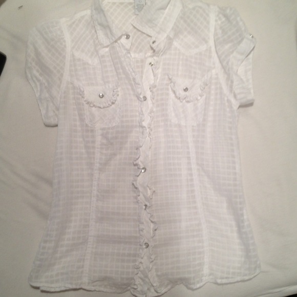 White button up w ruffles