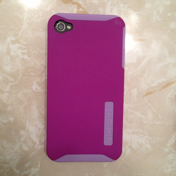 📱SOLD📱Purple Incipio iPhone 4/4s case! - Picture 1 of 4