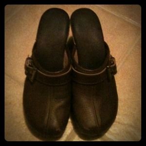  SOLD 