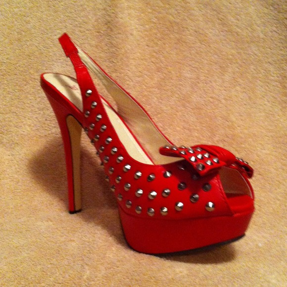Red Spiked  Peep Toe Pump w/ Bow