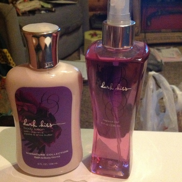 On hold Bath set