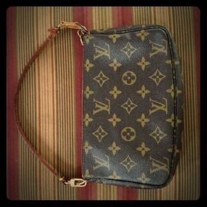 **Reserved** 100% Authentic Louis Vuitton
