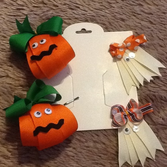 Halloween hair bows!!