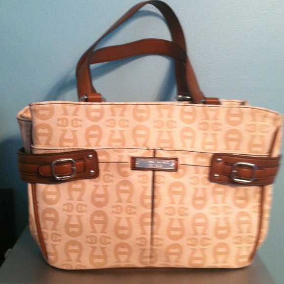 Aigner Handbags - Etienne Aigner creme and tan purse