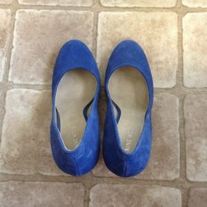 Blue Suede Pumps