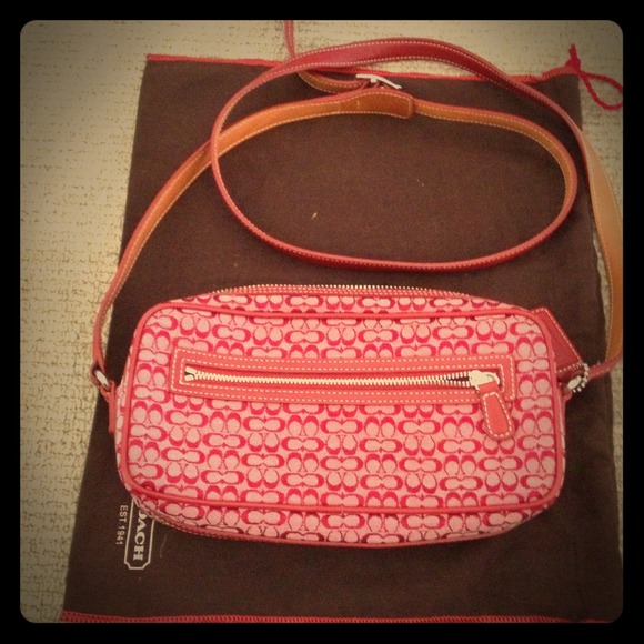 AUTHENTIC Coach bag