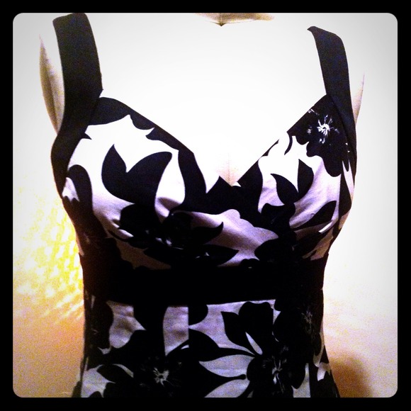 White House Black Market Floral Dress