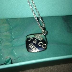 Worn this necklace only once.