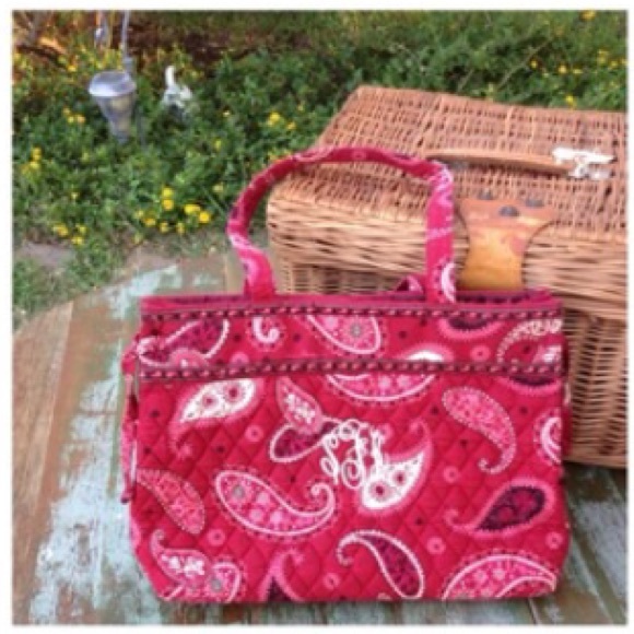 Vera Bradley Retired Red Mesa Bandana Monogrammed - Picture 1 of 5