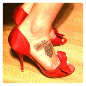 SOLD @lisagrfi 👠Red Heels💃