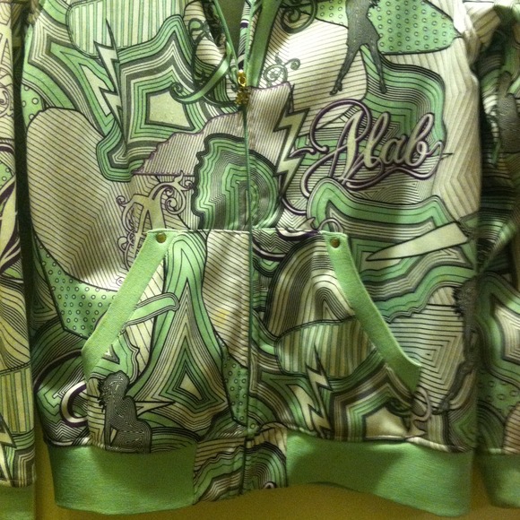 Awesome jacket - Picture 3 of 3