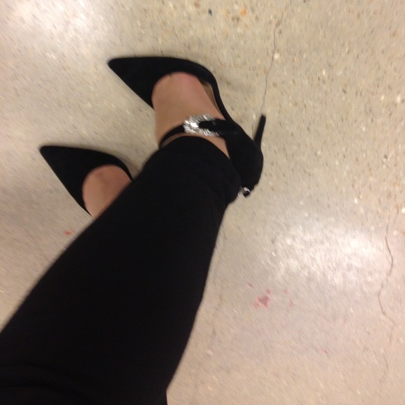 High-heel shoes