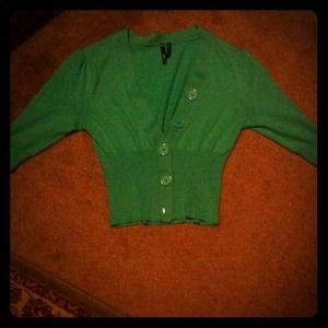 Mid length sleeve, short, green, cardigan.