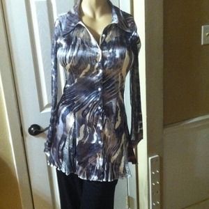 Komarov lace crinkle animal print shirt Sz. Med