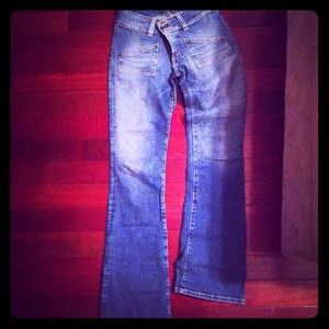 Kenneth Cole jeans size 28