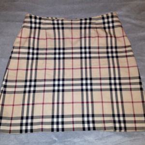 Burberry Skirt-Authentic