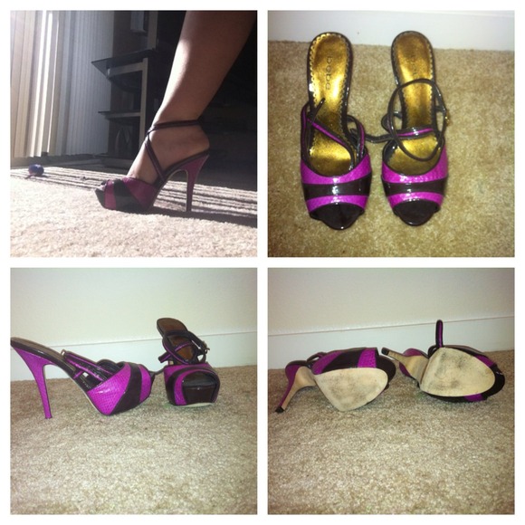 Bebe strap shoe