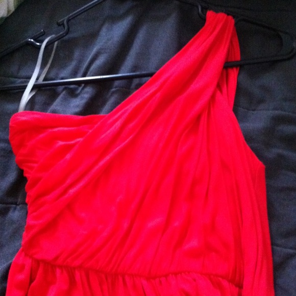 Red One Shoulder - Picture 3 of 3
