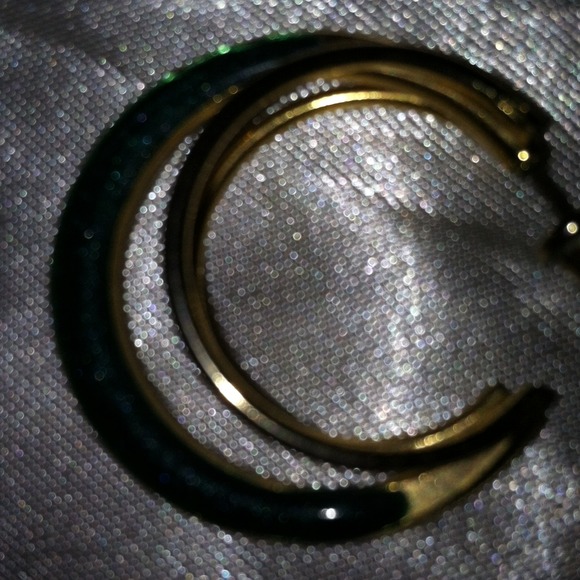 Earrings - Picture 2 of 3