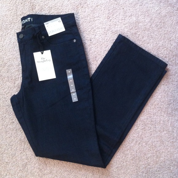 💛*SOLD*NY&Co straight leg Jeans