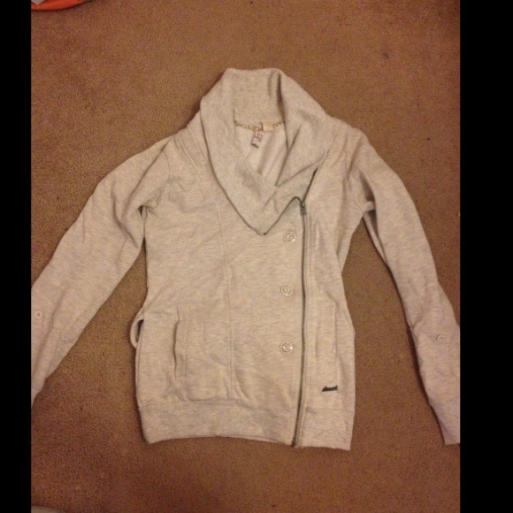 Element beige peacoat. Perfect for fall/winter!