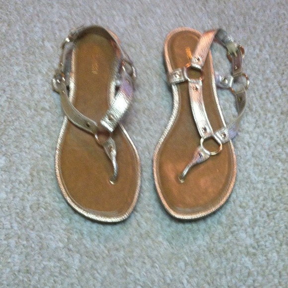 Gold shoes