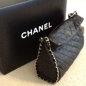 CHANEL Handbags - ✋❌Sold❌Authentic Chanel bag CHANEL Handbags - ✋❌Sold❌Authentic Chanel bag