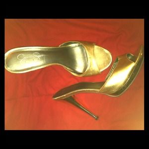 🚩**Reduced** Gold slip on mule