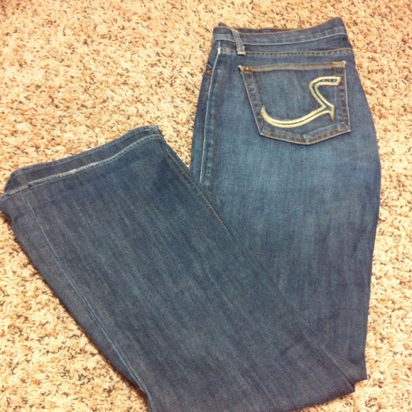 Rock n Republic low rise semi flare jeans