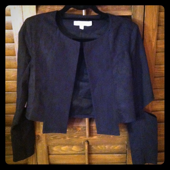 Cropped jacket with elbow cut-outs