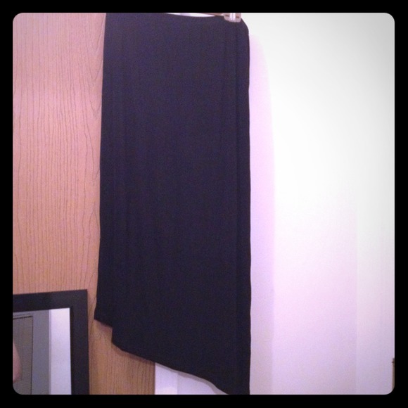 SOLD💕NWT Chico's Angle Skirt
