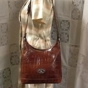 Dooney & Bourke Handbags - 💰Reduced💰Brown Leather Dooney & Bourke Bag Dooney & Bourke Handbags - 💰Reduced💰Brown Leather Dooney & Bourke Bag