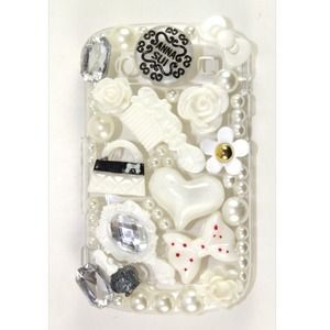 White Anna Sui Blackberry Bold 9900 Case