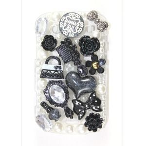Accessories - Black Anna Sui Blackberry Bold 9900 Case Accessories - Black Anna Sui Blackberry Bold 9900 Case