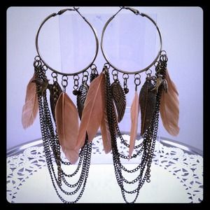 Chain and charmed hoop earrings