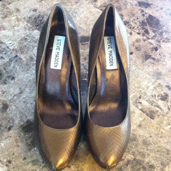 Steve Madden wedged heels - Picture 1 of 4