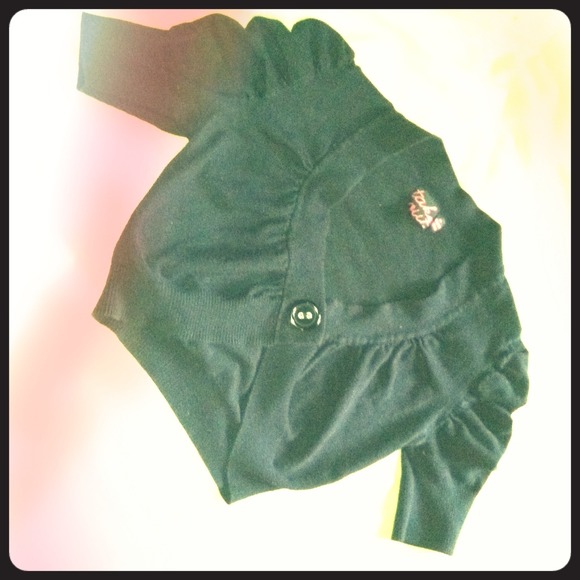 Sold!!! Cute black cardigan 😊