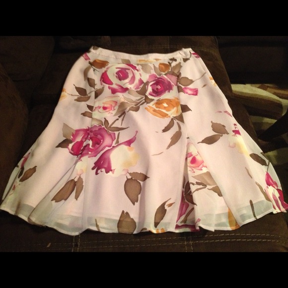 Light flowing floral skirt