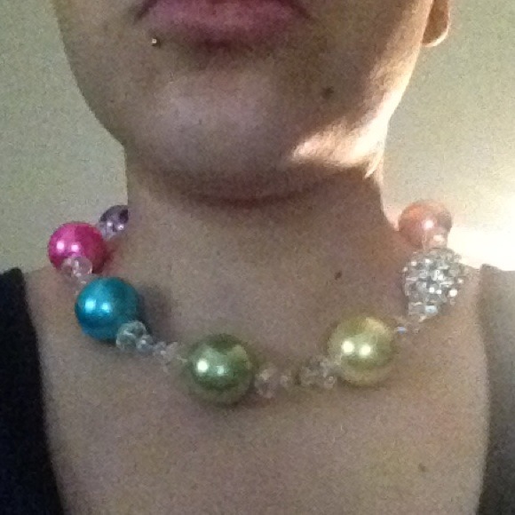 Beautiful handmade statement piece - Picture 2 of 2