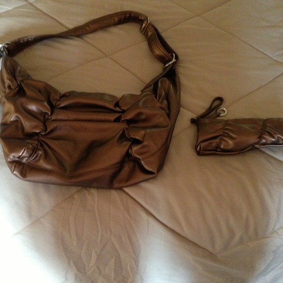 Hobo bag with matching clutch - Picture 2 of 3