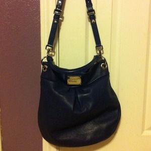 Marc by Marc Jacobs Handbags - ✨$115 till Monday✨Marc Jacobs purse Marc by Marc Jacobs Handbags - ✨$115 till Monday✨Marc Jacobs purse