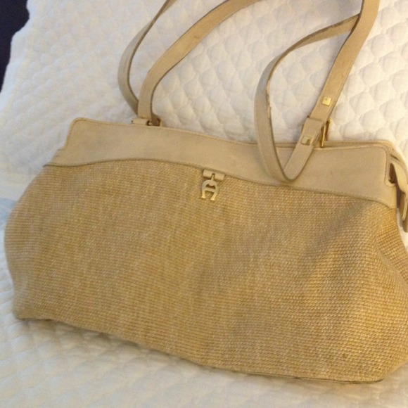 Vintage? Aigner🎀🎀REDUCED🎀🎀
