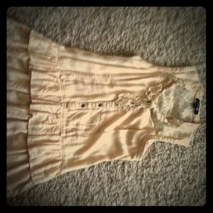 Forever 21 lace detail shirt
